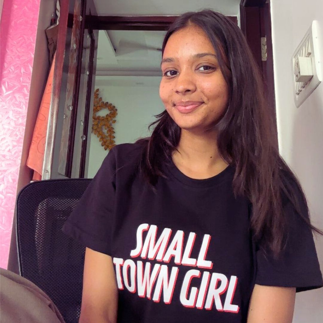 Small Town Girl Regular T-shirt
